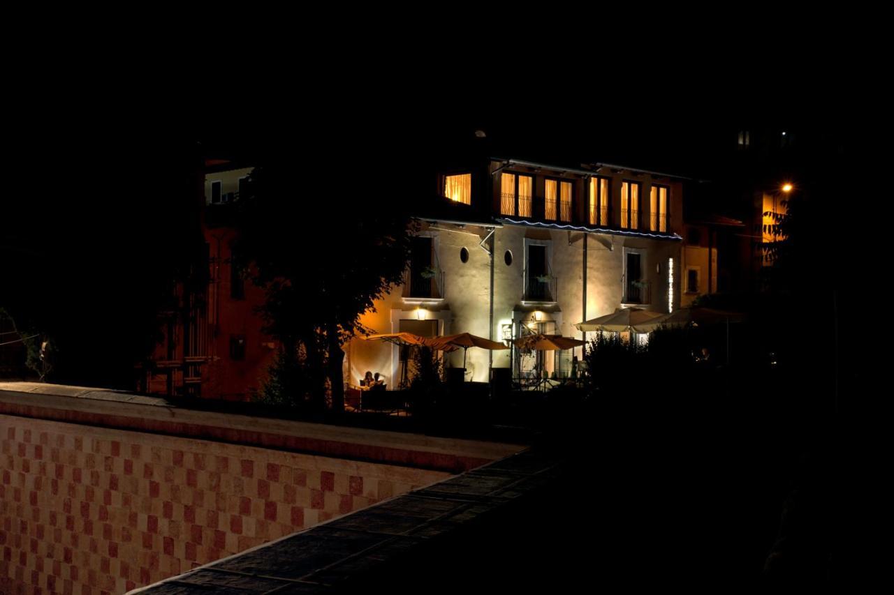 Hotel 99 Cannelle L'Aquila Exterior photo